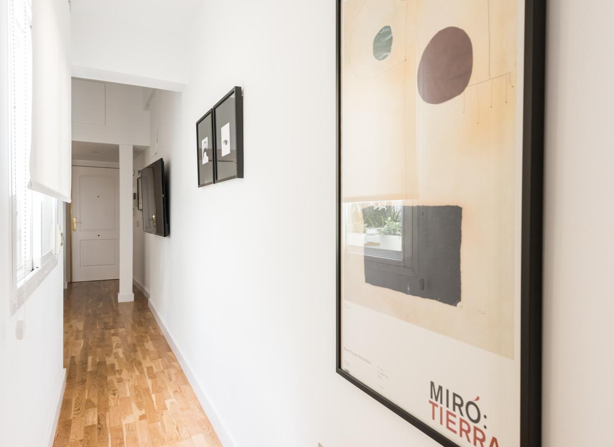 Latina Suite Madrid Exterior photo